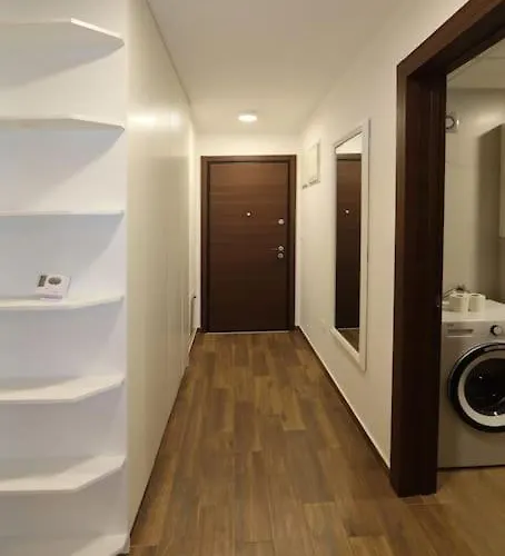 Lux Rose Avenue 아파트 크라구예바츠